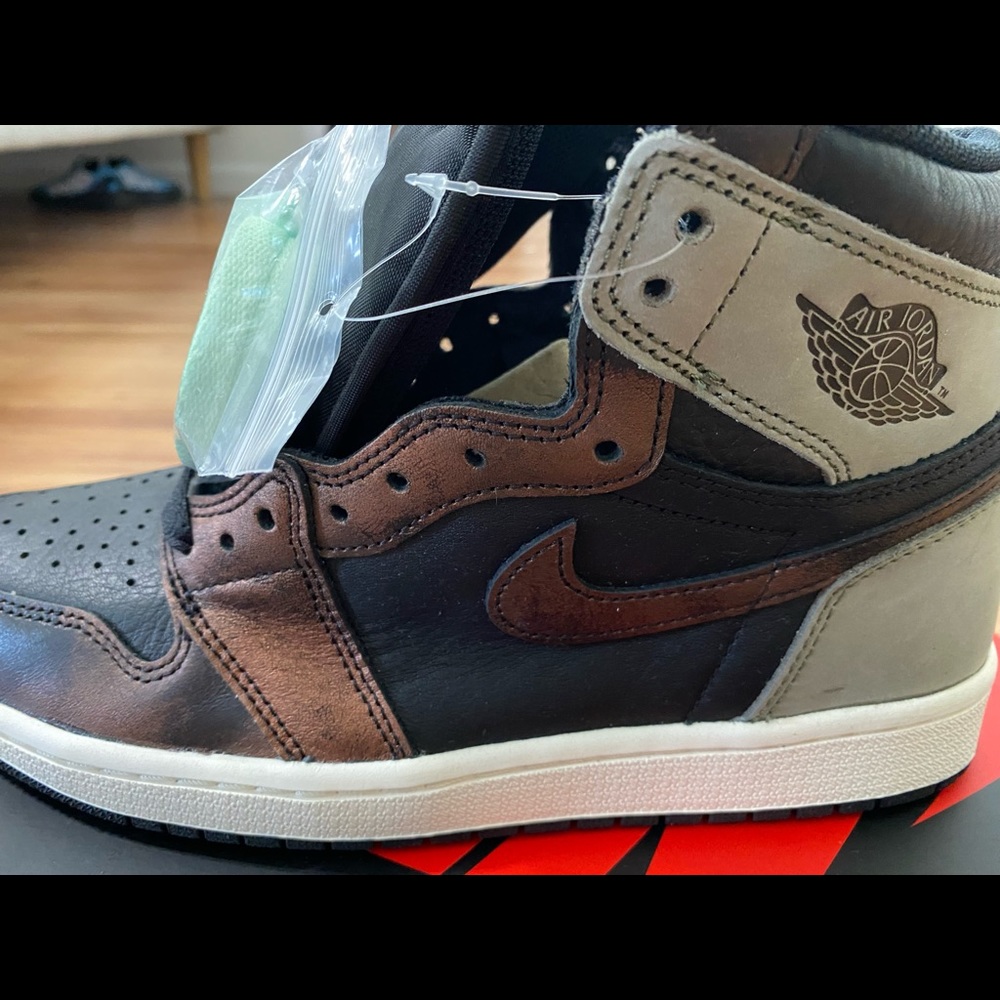 Nike Air Jordan 1 Retro High OG Patina - Picture 7 of 15